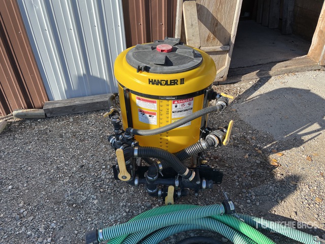 Polywest Ltd Handler ll Chem Handler Tanque | Ritchie Bros. Auctioneers
