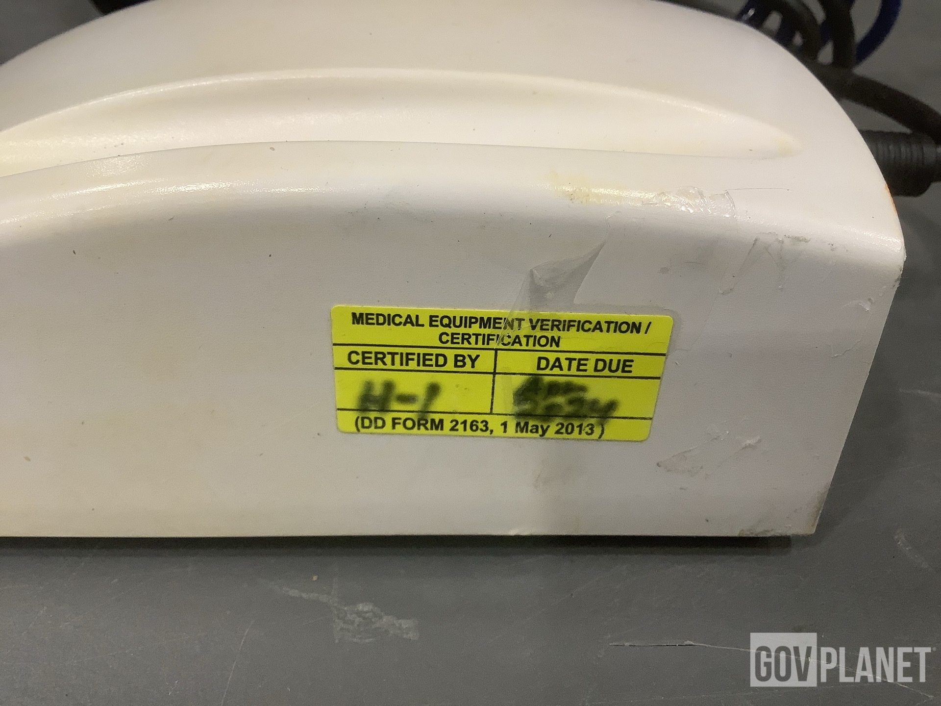surplus-1-ultrasonic-scaler-1-light-meter-28-transmitters-assorted-items-in-north-las-vegas-nevada-united-states-govplanet-item-12479173