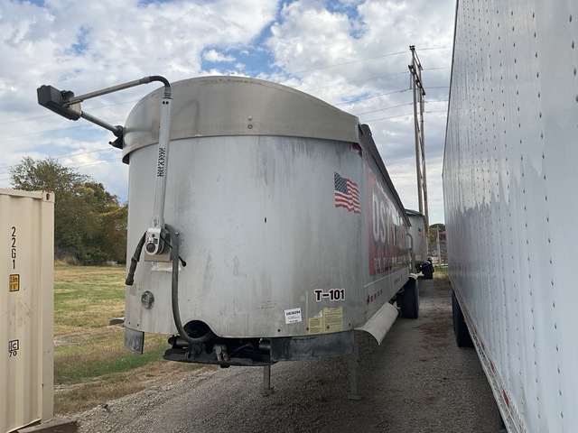 2012 Vantage 39 ft T/A Aluminum End Dump Trailer 2012 Vantage 39 ft T/A Aluminum End Dump Trailer