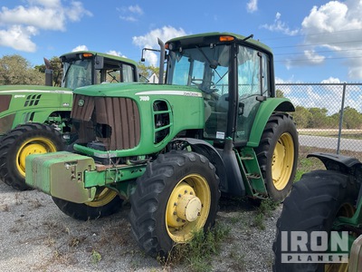 2012 John Deere 7130 4WD Tractor