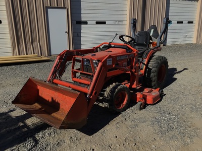 2004 Kubota B7510HSD-F 4WD Utility Tractor (Inoperable)