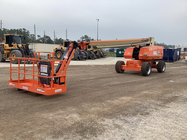 ELEVADOR TELESCóPICO 2019 JLG 4WD 860SJ