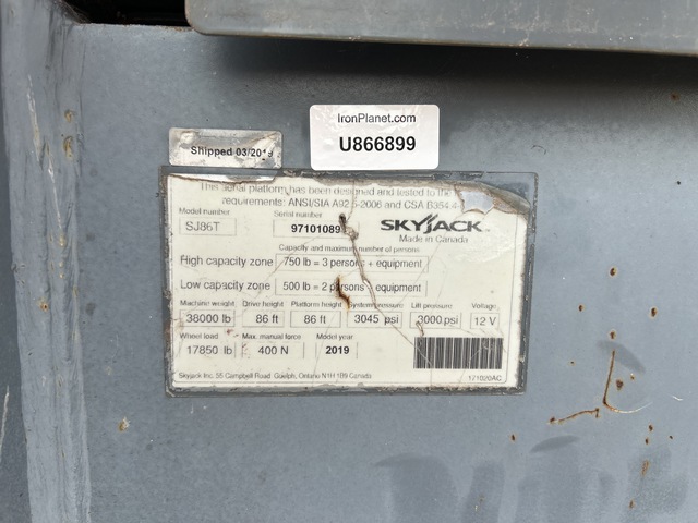 ELEVADOR TELESCóPICO 2019 SKYJACK 4WD SJ86T