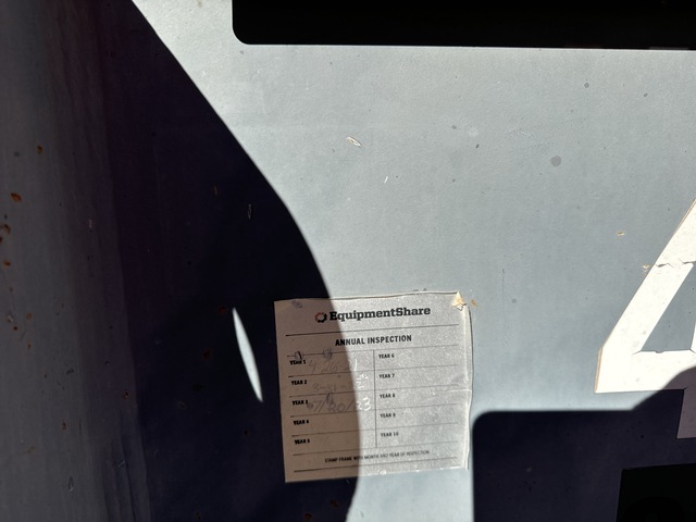 ELEVADOR TELESCóPICO SKYJACK SJ86T