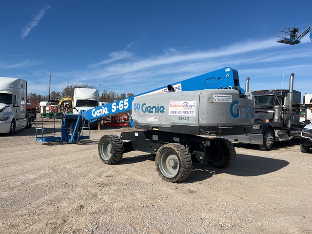 ELEVADOR TELESCóPICO 2016 GENIE 4WD S65