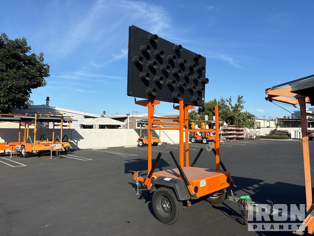 2005 Allmand 2200 APF Arrow Board in Santa Ana, California, United ...