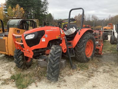 2022 Kubota M6060HD 4WD Tractor