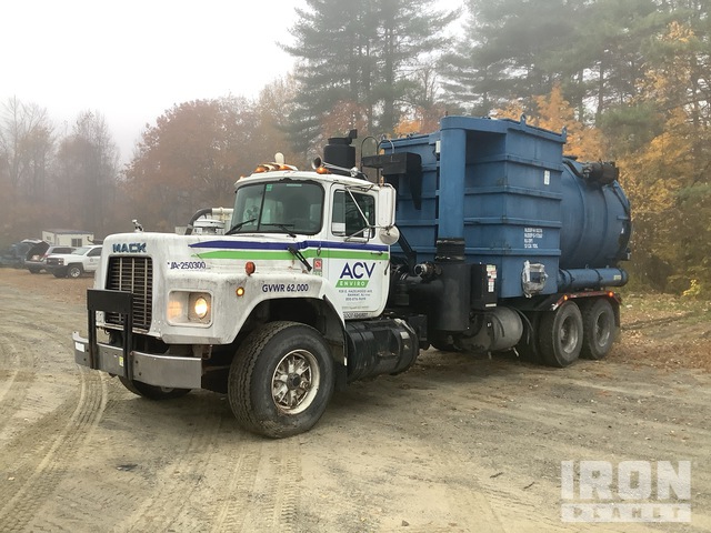 2003 Guzzler on 1992 Mack RB690S 6x4 Vacuum Tanker Truck in Skowhegan ...