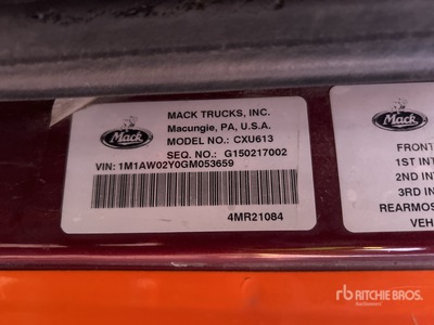 2016 Mack CXU613 6x4 T/A Dagcabine Trekker