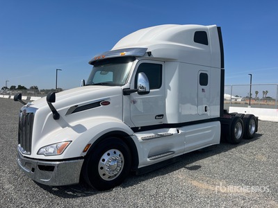 2023 Peterbilt 579 6x4 تراكتور شاحنة كابينة النوم (ثنائية المحور)