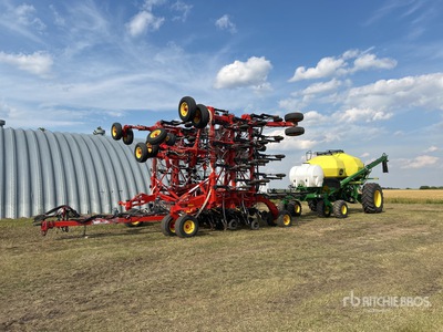 2014 Bourgault 3320 QDA 50 ft Air Drill