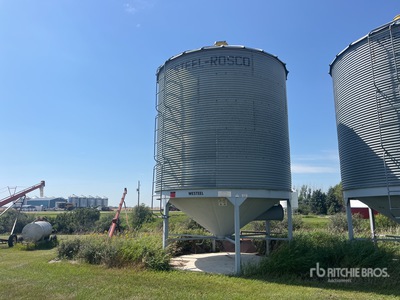 Westeel Rosco +/- 2000 bu 5 Ring Hopper Grain Bin