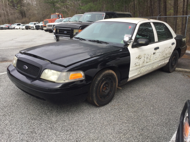 2003 Ford Crown Victoria 2003 Ford Crown Victoria