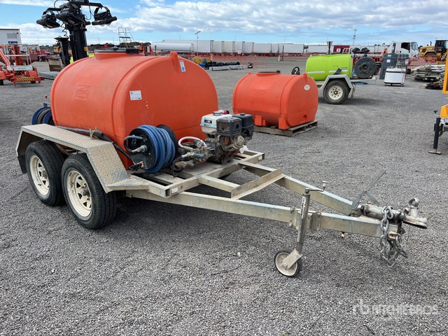 2018 Polymaster 1200 L Bogie/A Poly Water Tank Trailer | Ritchie Bros ...