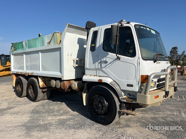 2003 Mitsubishi FN600 Fighter 6x4 w/ 10000 L Water Tank Tipper Truck ...