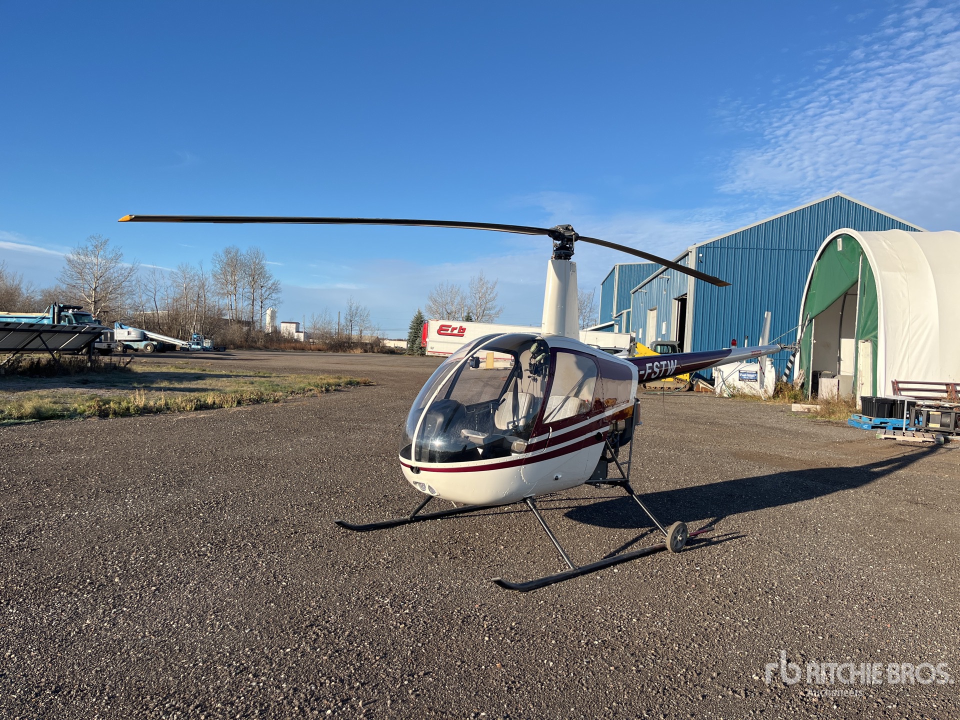 1993 Robinson R22 Mariner Single Engine Ground Wheels Included. Second ...