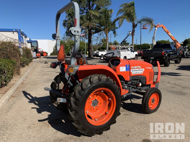 Kubota L2501-2WD Tractor