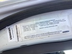 Aspect général with Étiquette de conformité aux normes fédérales pour véhicules à moteur