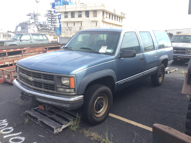 1996 Chevrolet K2500 4x4 Suburban 1996 Chevrolet K2500 4x4 Suburban