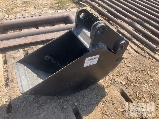 Backpush Bucket Rear 13 in Digging Backhoe Rear Bucket in Dayton, Texas, United States ...