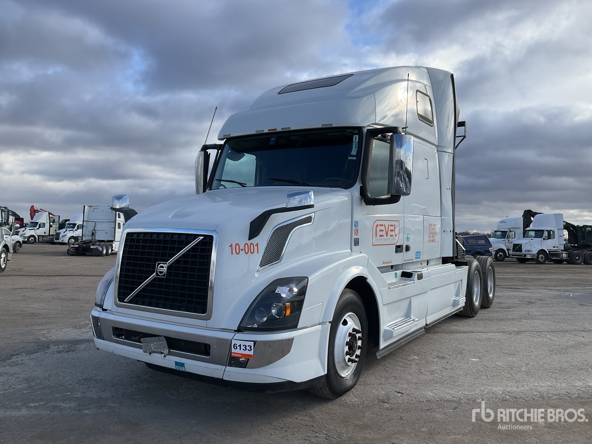 2017 Volvo VNL 6x4 Tracteur Routier Couchette (Inoperable)