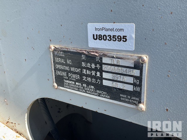 MINI CARGADOR SOBRE ORUGAS 2017 TAKEUCHI TL8