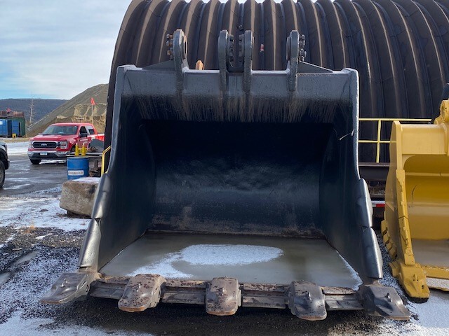 15.75 Yd, 126" Wide, 35,000 Lb Bucket