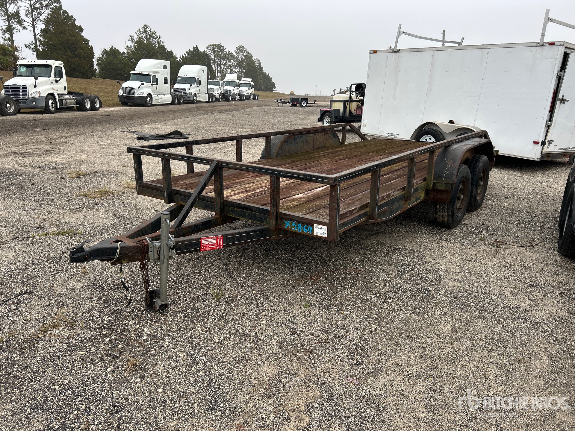 2007 Texas Bragg 15 ft T/A Utility Trailer