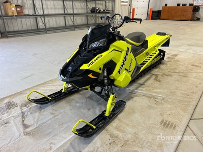 2019 Polaris RMK 850 Schneemobil