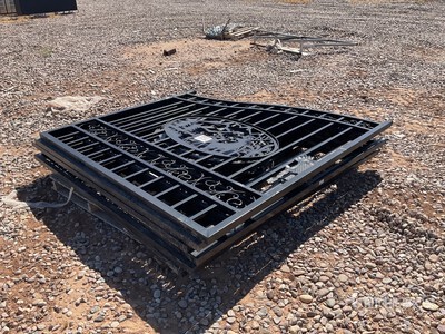 (2) Suihe NG-14EU-3 Driveway Gates