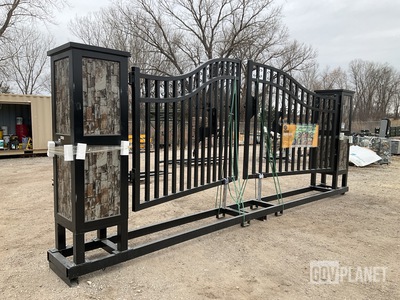 Suihe 20' Farm Iron Driveway Gate - Unused