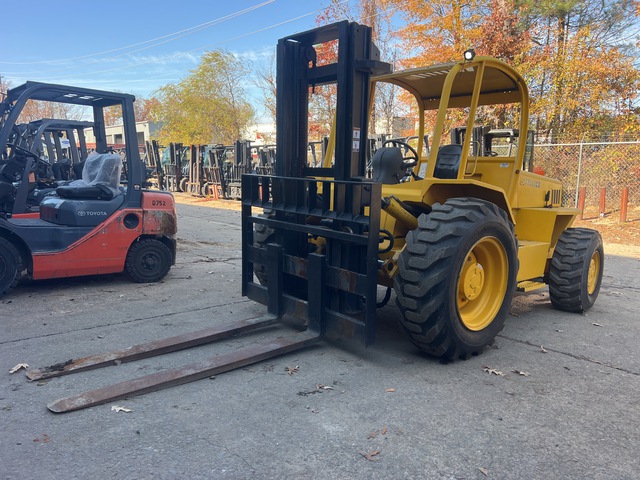 2005 Sellick S80 8000 lb 4x2 Rough Terrain Forklift