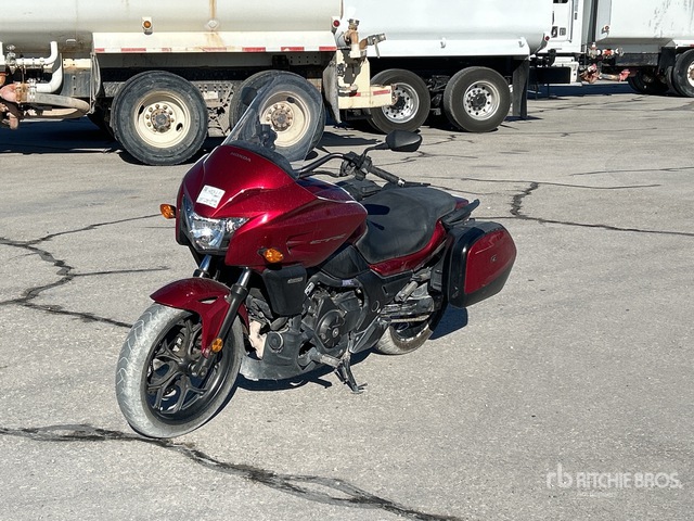 2014 Honda CTX700D 670 cc Sport Bike | Ritchie Bros. Auctioneers