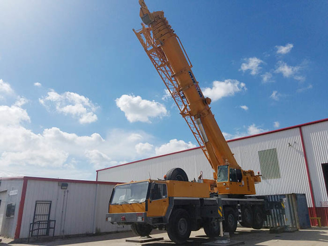 1999 (unverified) Liebherr LTM1120/1 All Terrain Crane