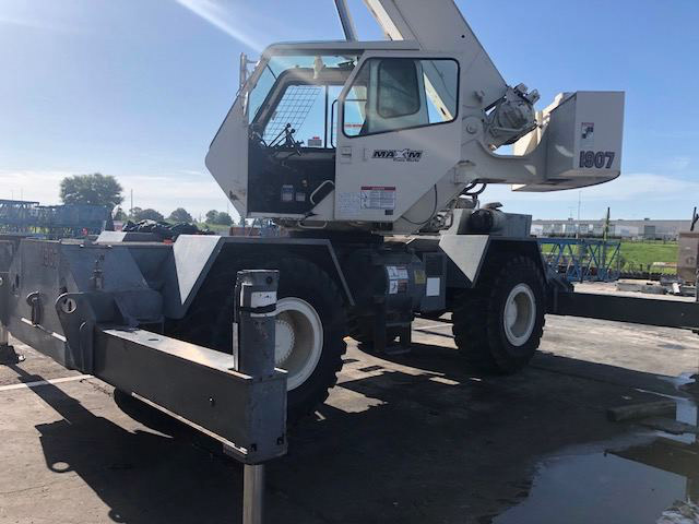 1998 (unverified) Lorain RT230 Rough Terrain Crane