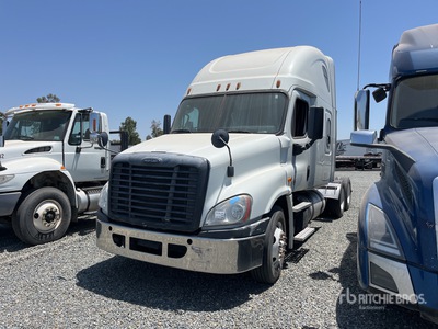 2016 Freightliner Cascadia 125 6x4 T/A Sleeper Truck Tractor