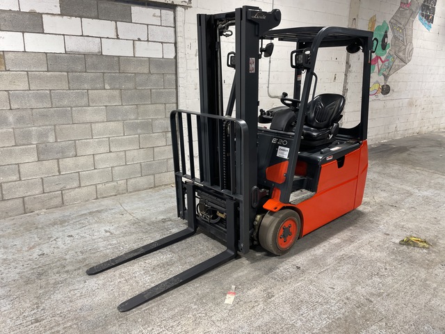 2014 Linde E20P 3600 lb Electric Forklift