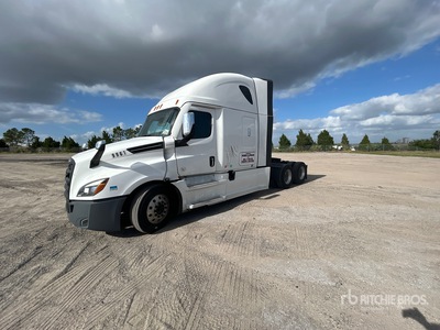 2022 Freightliner Cascadia 126 6x4 3- Achs Sattelzugmaschine mit Schlafkabine