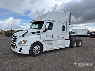 2020 Freightliner Cascadia 126 6x4 T/A Sleeper Truck Tractor