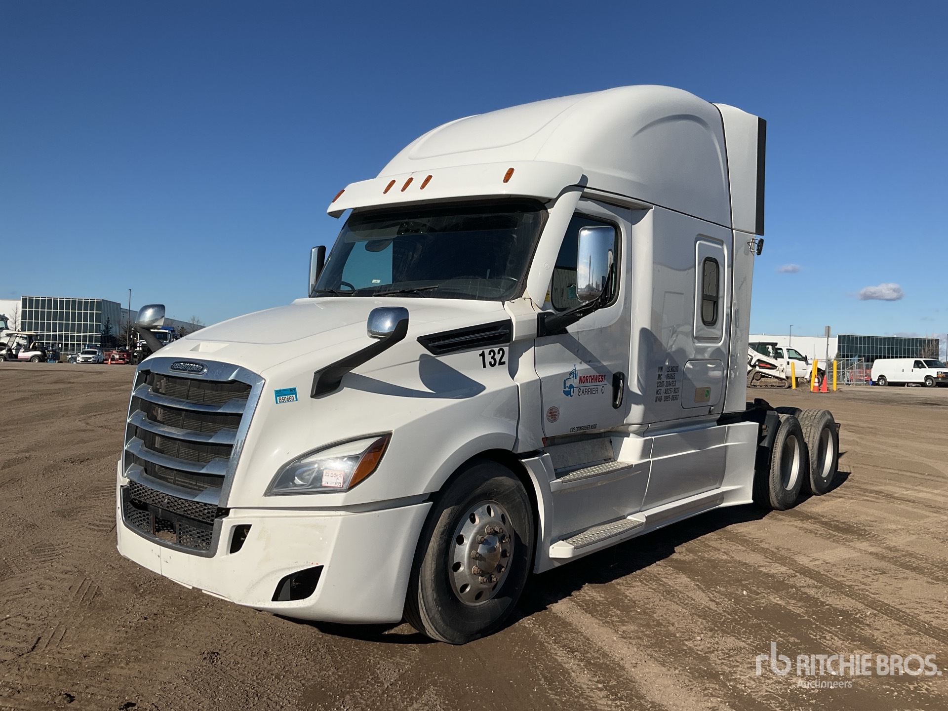 2020 Freightliner Cascadia 126 6x4 T/A Sleeper Truck Tractor