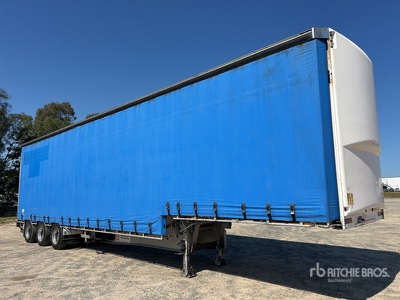 2008 Topstart 13.3 m Tri/A Step Deck Curtain Side Trailer