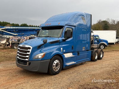 2019 Freightliner Cascadia 126 6x4 Sleeper Truck Tractor
