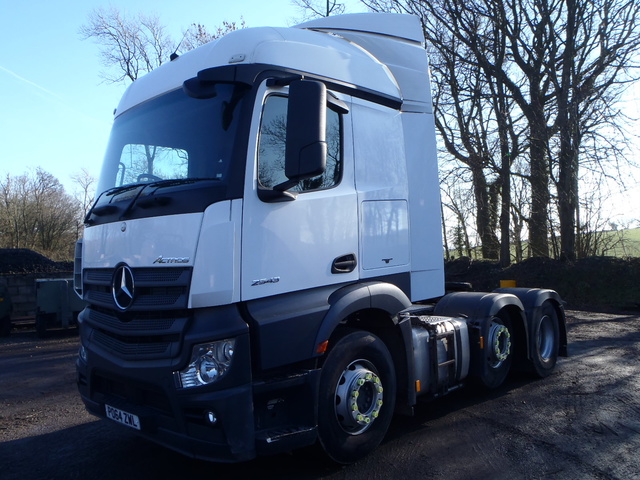 2013 Mercedes-Benz Actros 2543LS 6x2 Tractor Unit