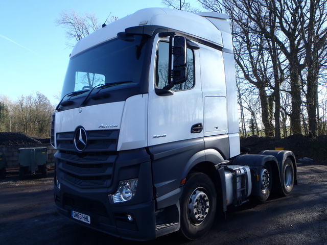 2013 Mercedes-Benz Actros 2545LS 6x2 Tractor Unit