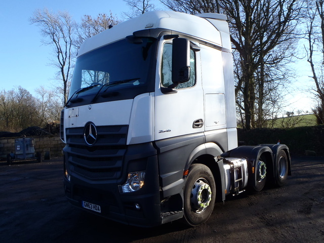 2013 Mercedes-Benz Actros 2545LS 6x2 Tractor Unit