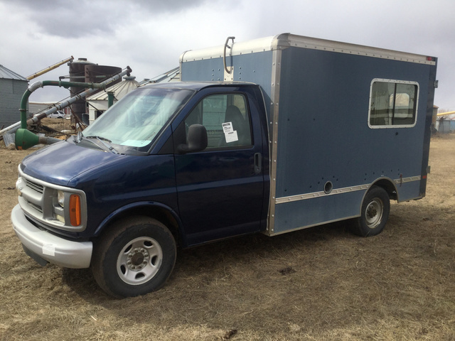 2001 Chevrolet Express G3500 Cargo Van 2001 Chevrolet Express G3500 Cargo Van