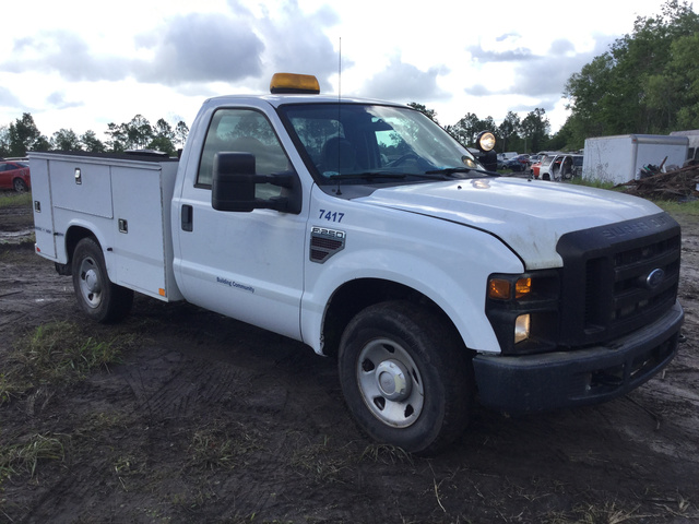 2008 Ford F-250 XL Super Duty Utility Truck 2008 Ford F-250 XL Super Duty Utility Truck
