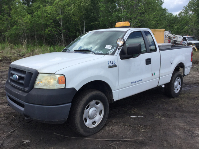 2008 Ford F-150 XL Triton 4x4 Pickup 2008 Ford F-150 XL Triton 4x4 Pickup