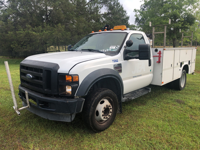 2008 Ford F-450 Super Duty XL Service Truck w/Crane 2008 Ford F-450 Super Duty XL Service Truck w/Crane