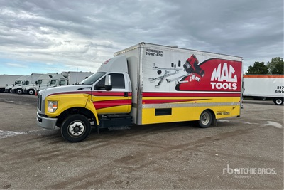 2022 Ford F-650 4x2 tool truck Van Truck